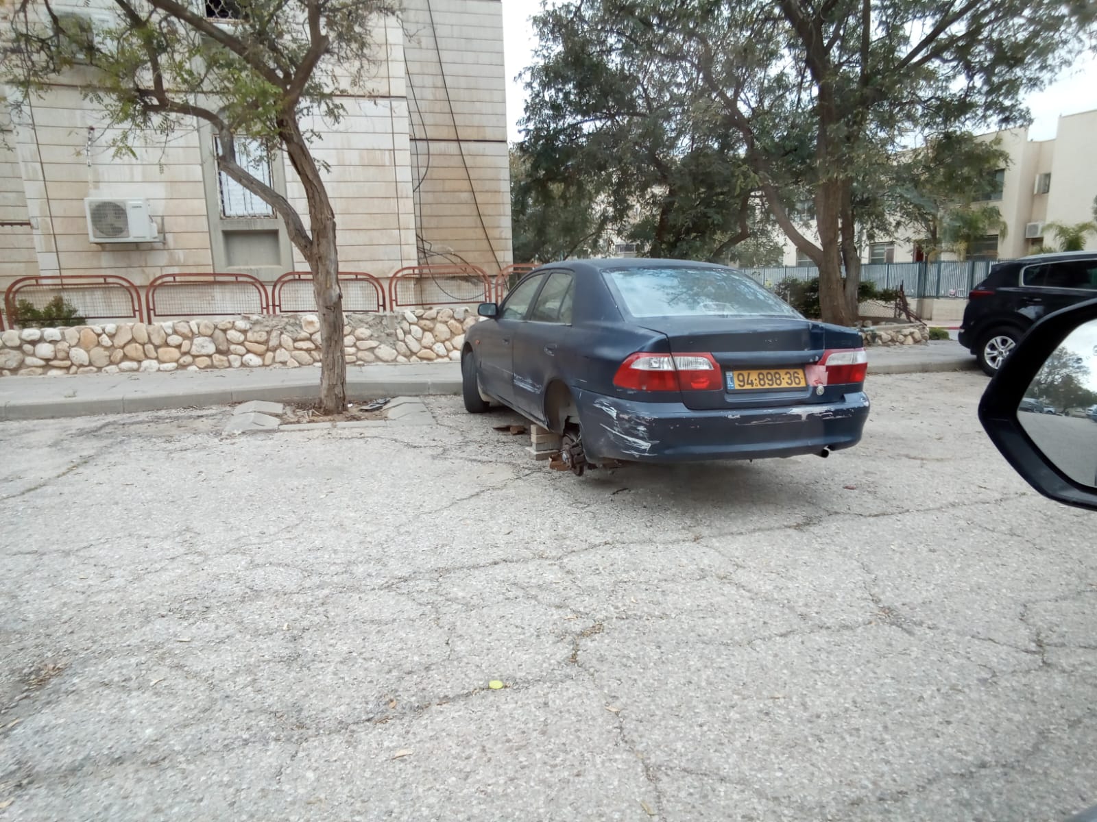 94-898-36